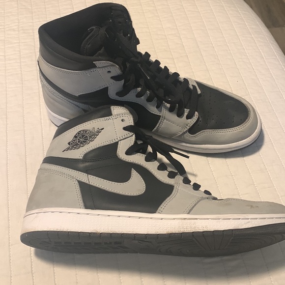 Jordan 1 Retro High OG Black Shadow 2.0 Mens size 11.  Lightly worn no box - Picture 4 of 5